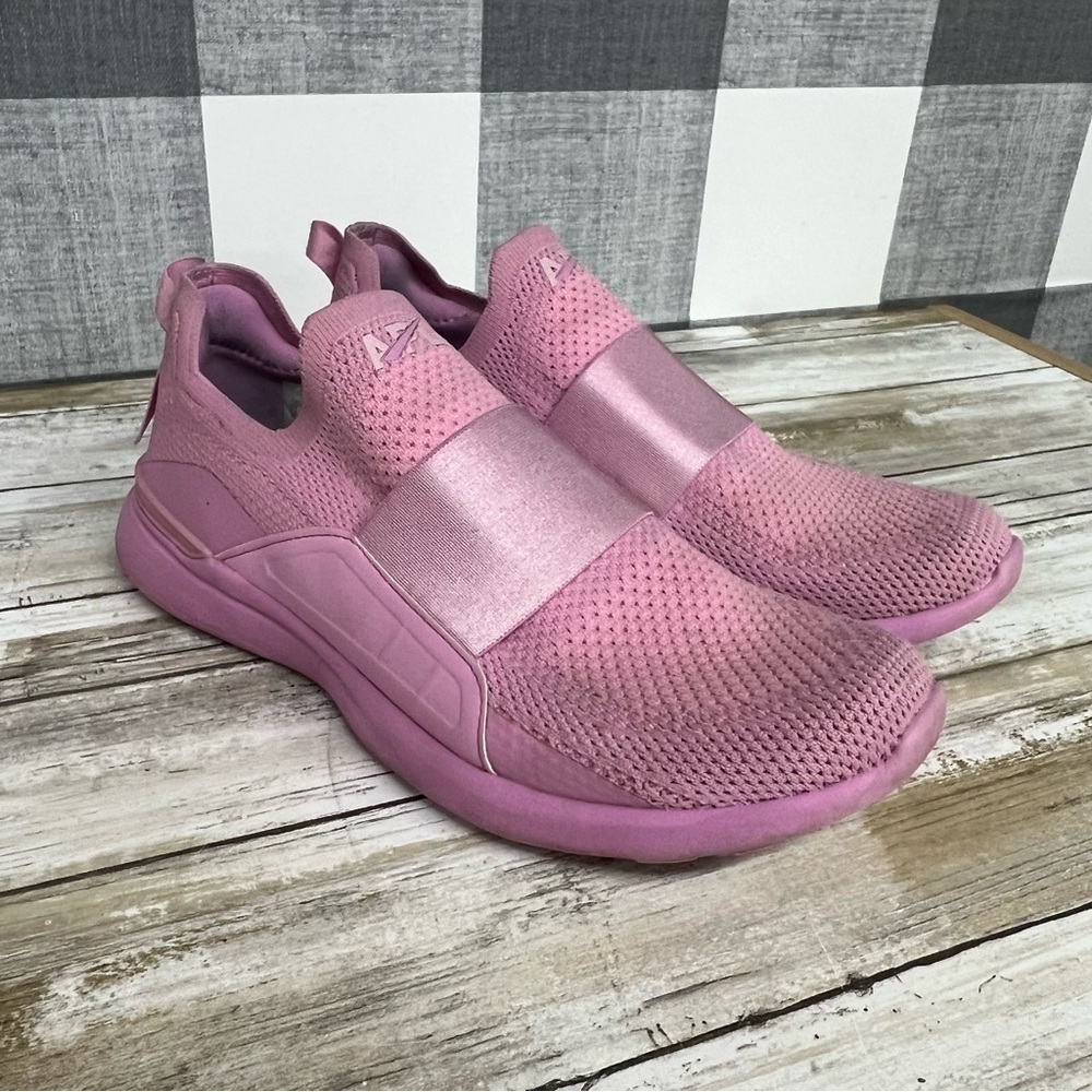 APL Techloom Bliss Breast Cancer Ribbon Edition - Picture 3 of 12